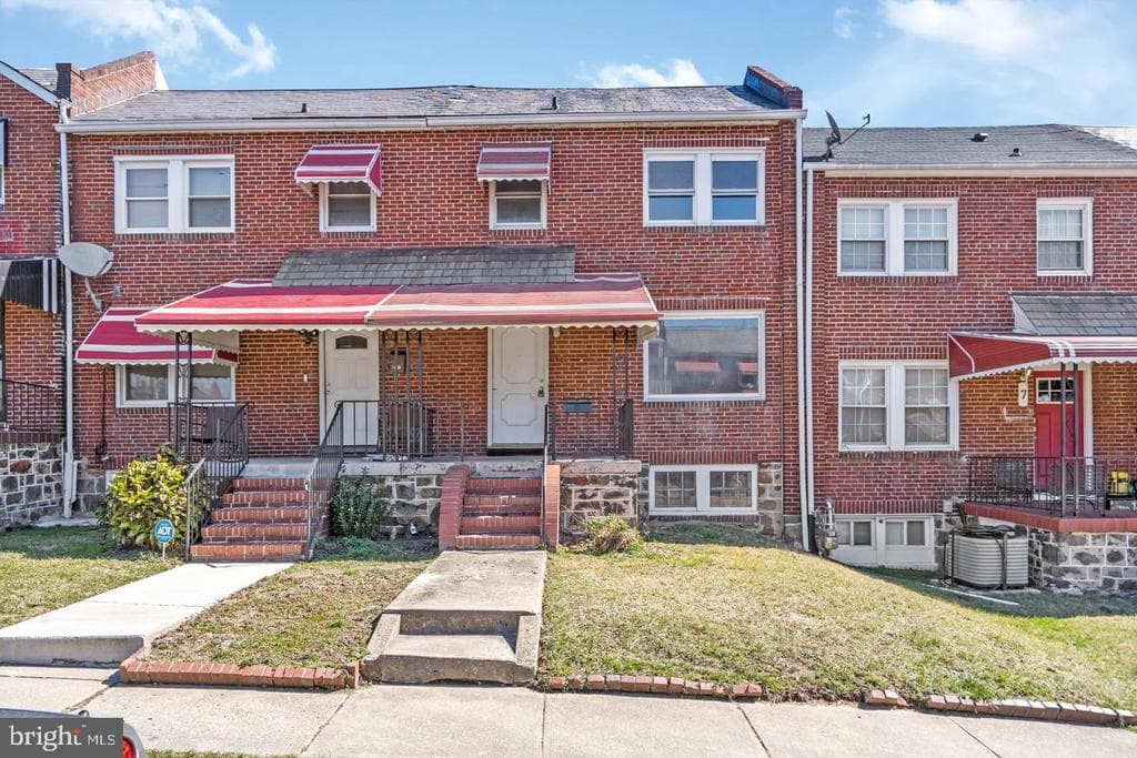 5 Rosedale Street S photo 1