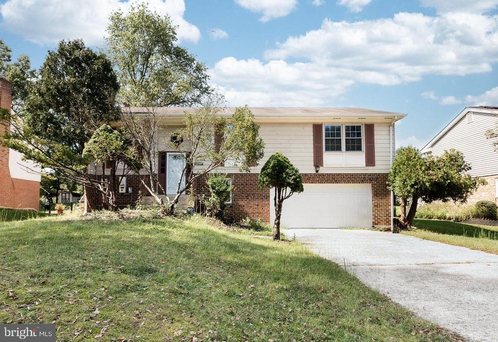 1116 Kings Tree Drive photo 1