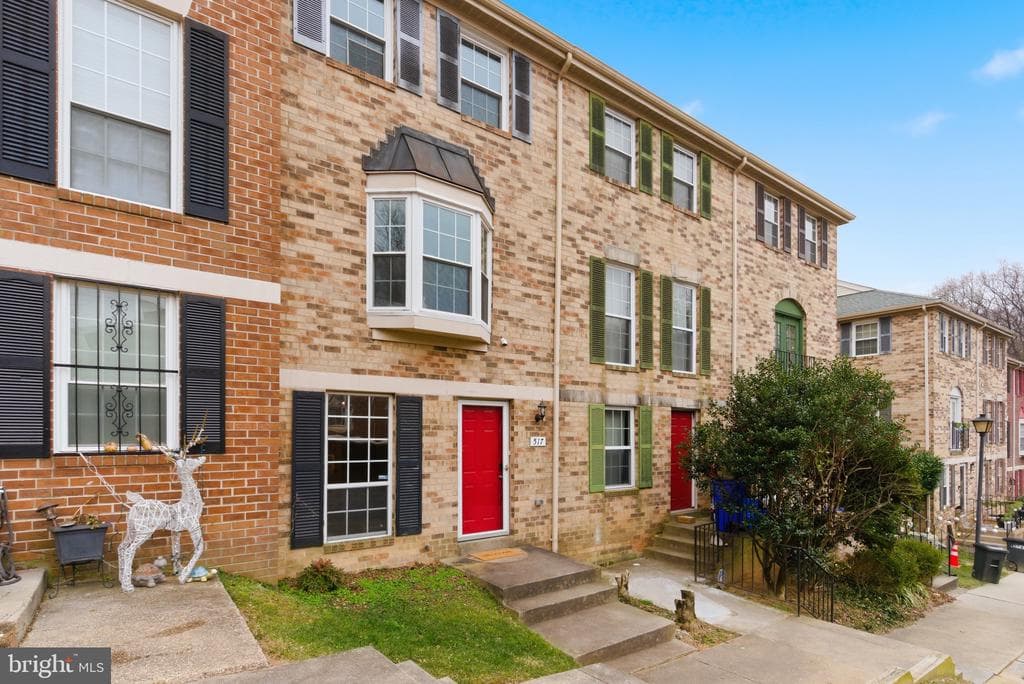 517 Pickwick Village Way photo 1