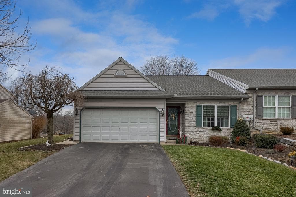 4036 Green Park Drive photo 1