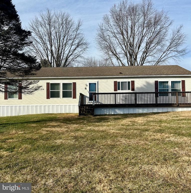 5 Reid Drive photo 1
