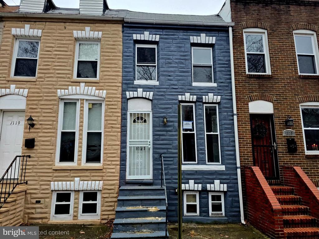 1121 Cleveland Street photo 1