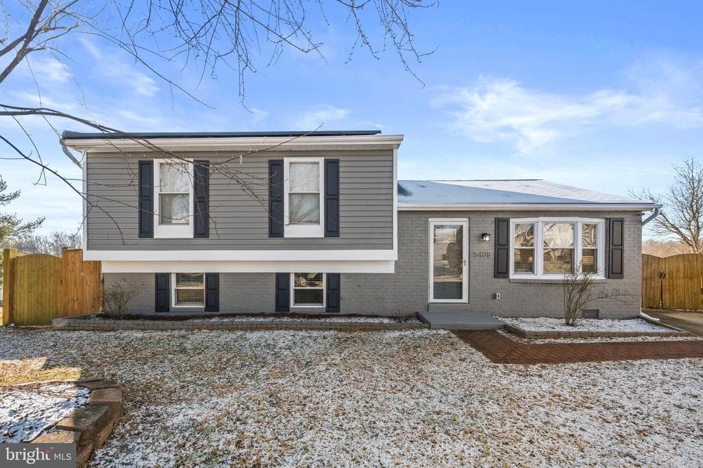 5408 Norlinda Circle photo 1