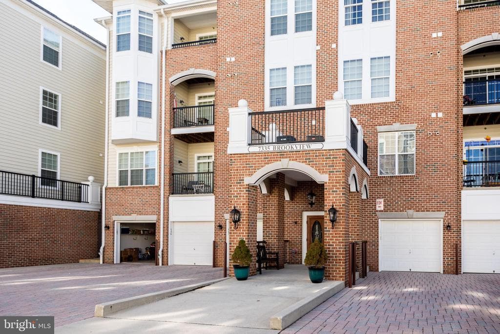 7335 Brookview Road #106 photo 1
