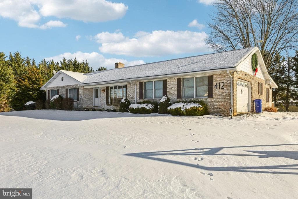 412 Marsteller Road photo 1