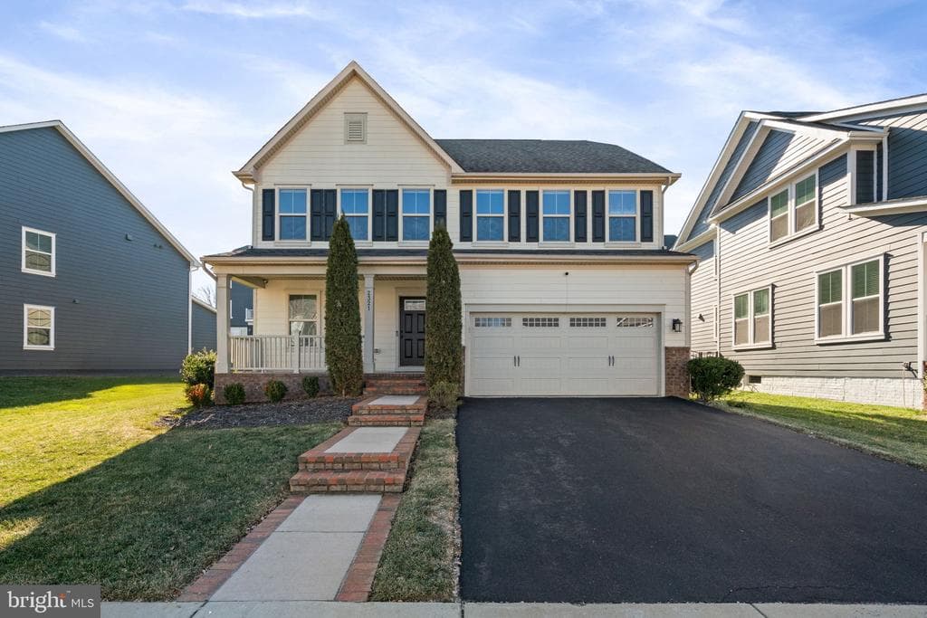 2321 Sweet Pepperbrush Loop photo 1