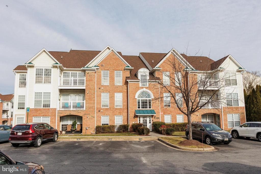 2506 Coach House Way #3a photo 1