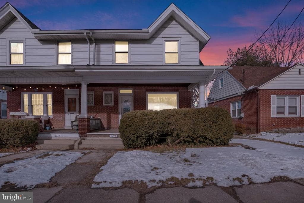 2715 Perkiomen Avenue photo 1