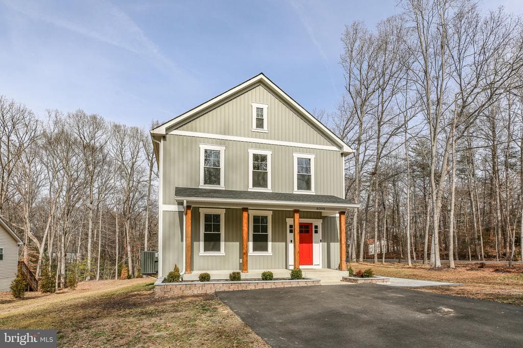 8399 Independence Circle photo 1