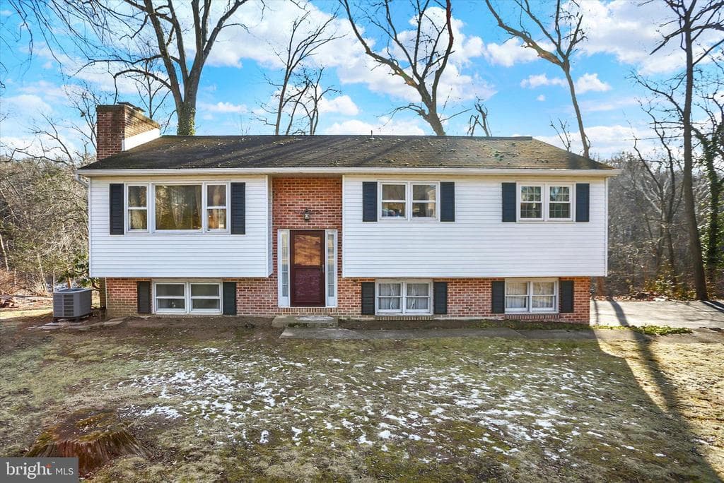 60 Vista Circle photo 1