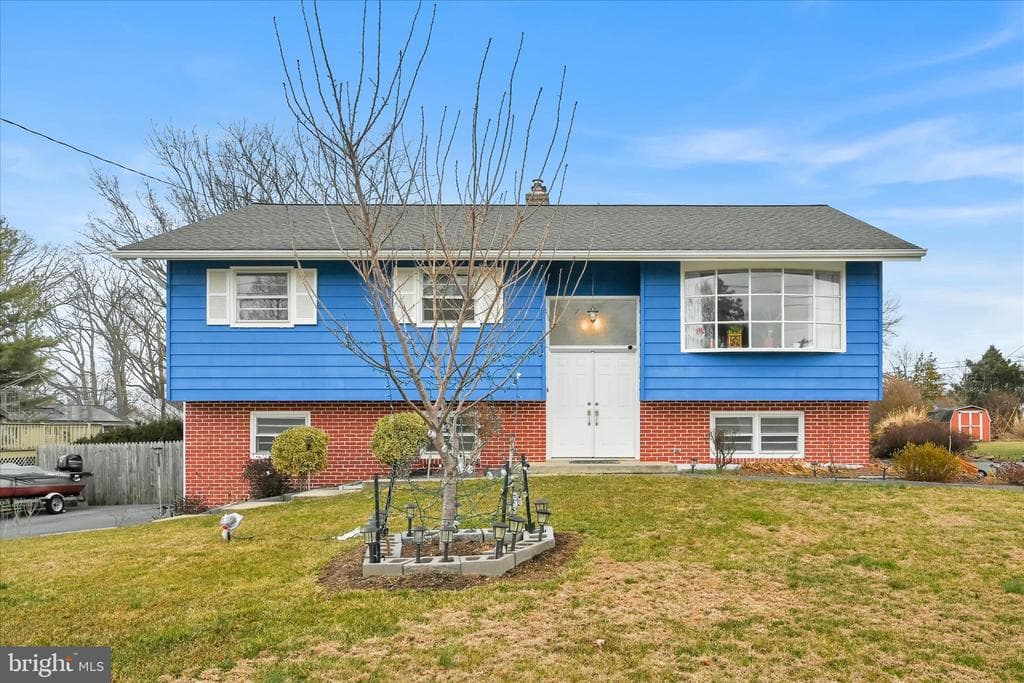 1137 Nissley Road photo 1