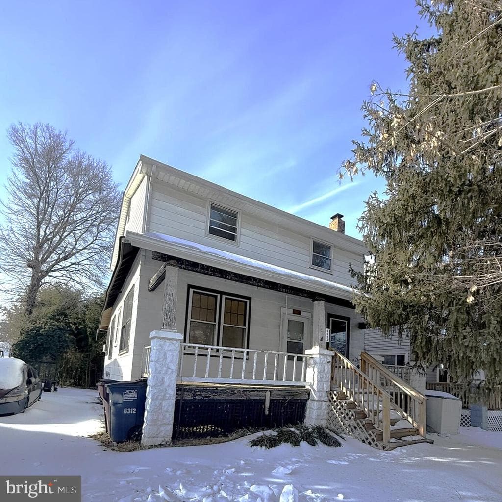 6312 47th Avenue photo 1