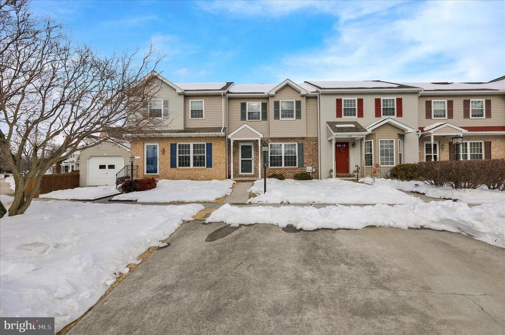 1111 Hampden Drive photo 1