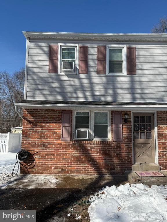 410 Walnut Avenue photo 1