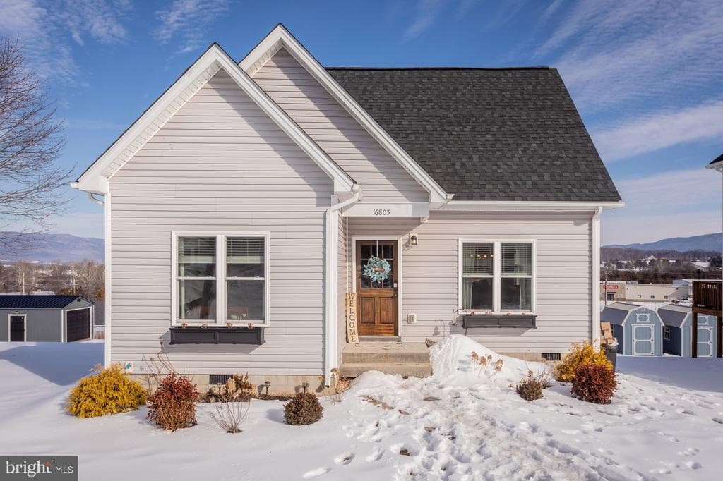 16805 E Spring Avenue photo 1