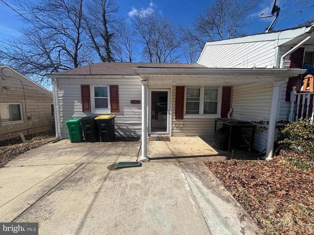 2308 Tuemmler Avenue photo 1