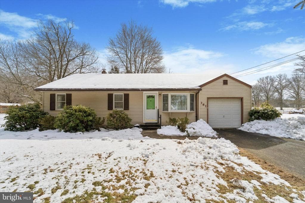 361 Stoopville Road photo 1