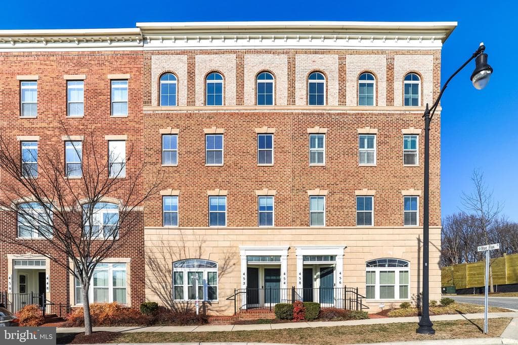 454 Exchange Avenue #454 photo 1