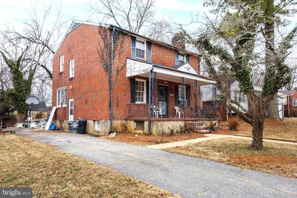 3629 Forest Garden Avenue photo 1