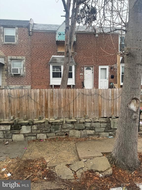 4209 Chippendale Street photo 1