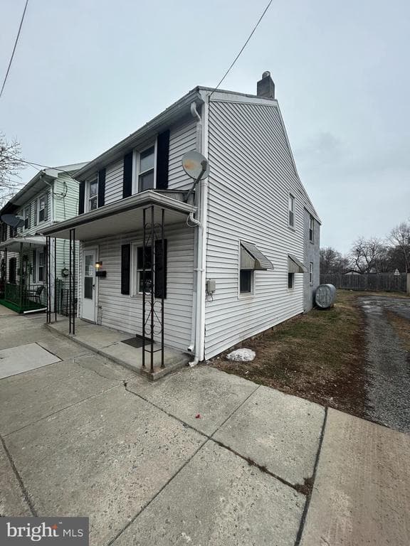 425 N West Street photo 1
