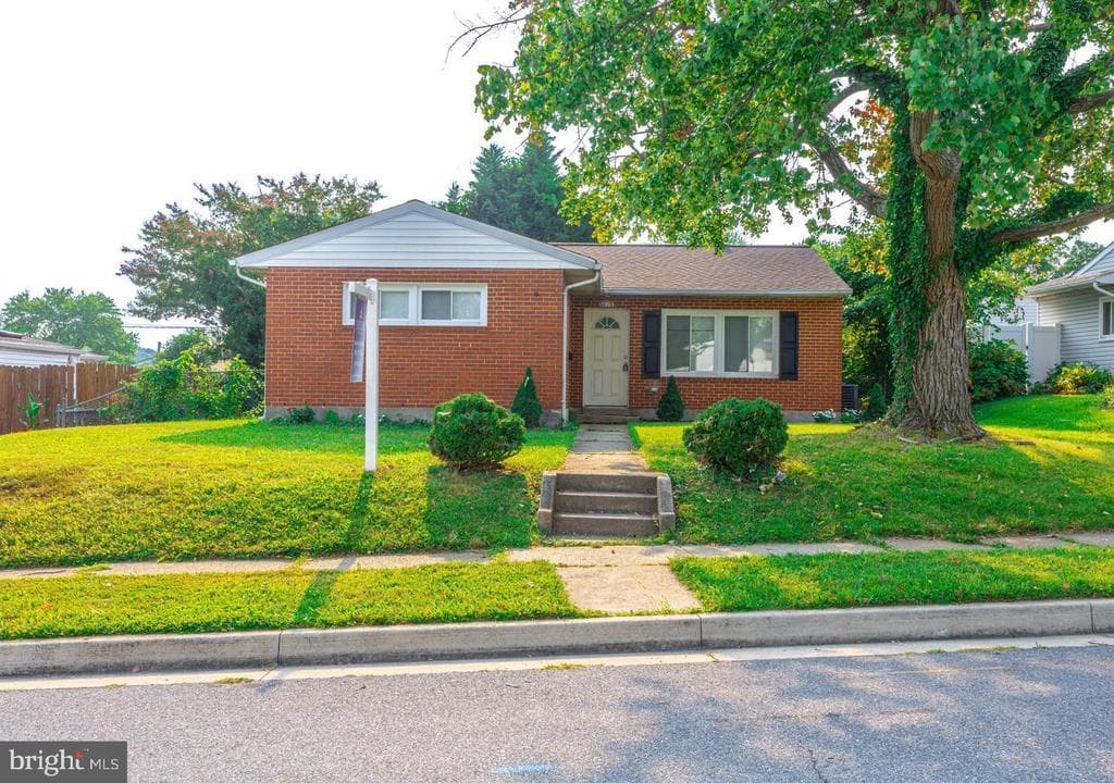 8615 Midi Avenue photo 1