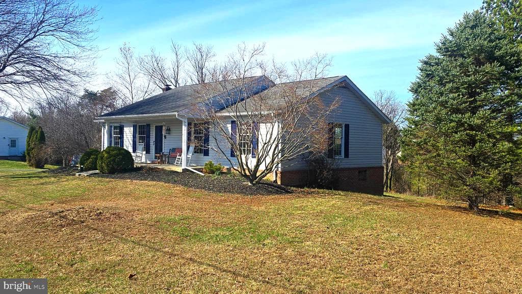 60 Cassie Drive photo 1