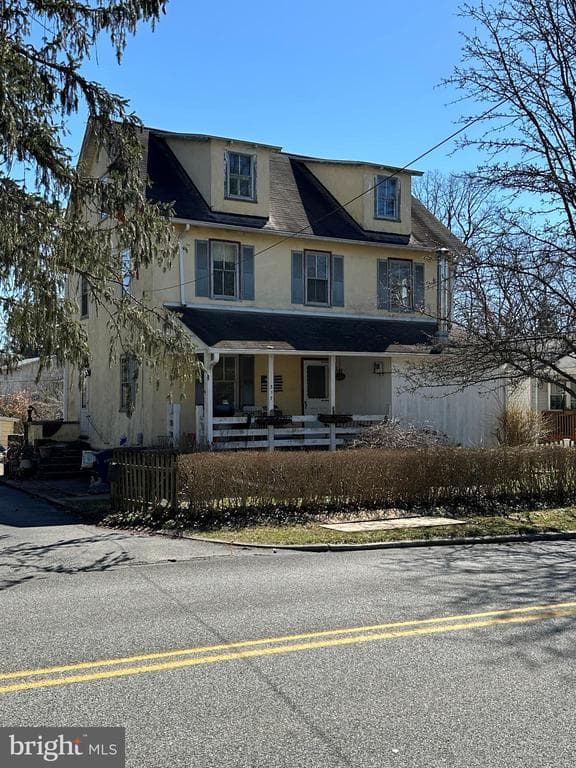 317 S Devon Avenue photo 1