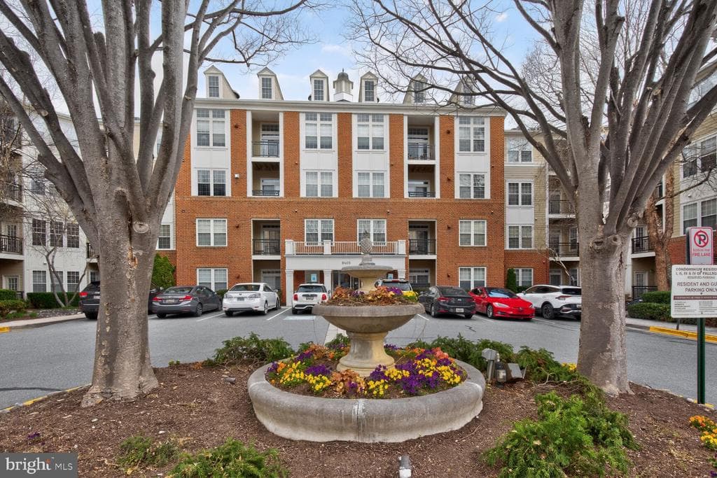 9405 Blackwell Road #214 photo 1