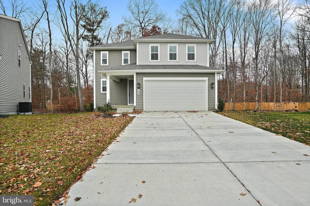 152 Catalpa Drive photo 1