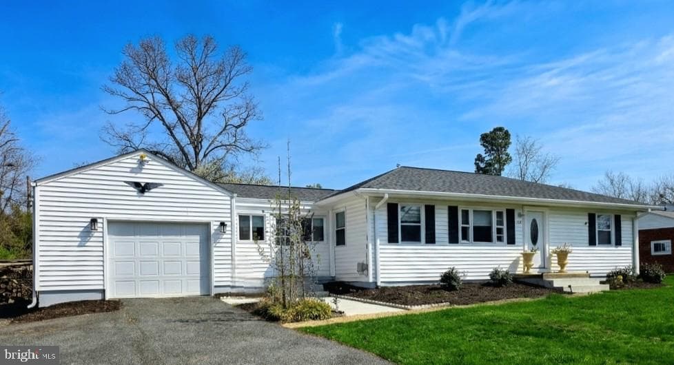6421 Inwood Drive photo 1