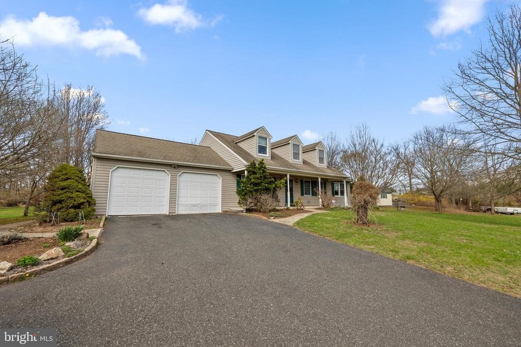 2645 W Buck Road photo 1