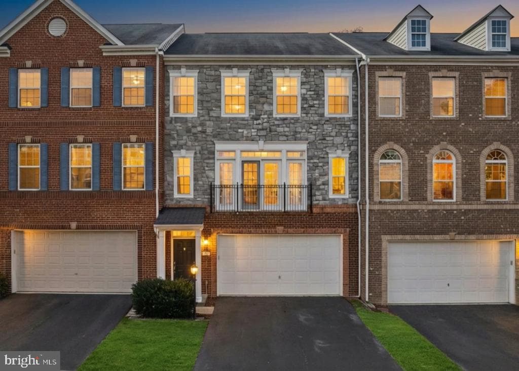 1781 Moultrie Terrace NE photo 1