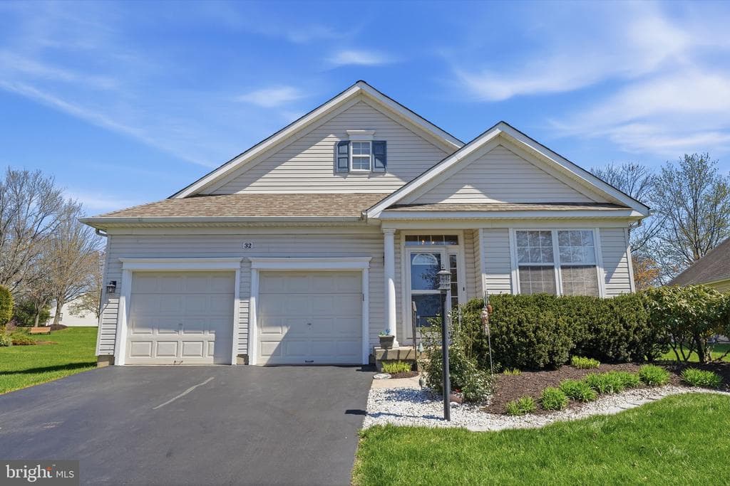 32 Tupelo Lane photo 1