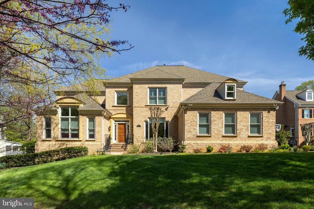 1411 Woodhurst Boulevard photo 1