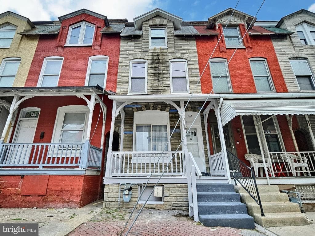 767 N 8th Street photo 1