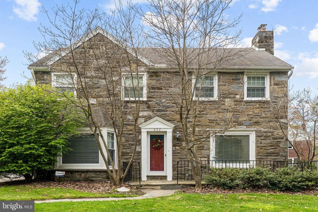 632 Greythorne Road photo 1