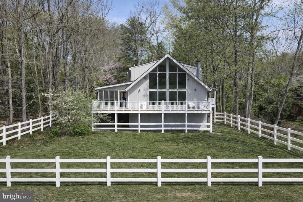 393 Tecumseh Trail photo 1
