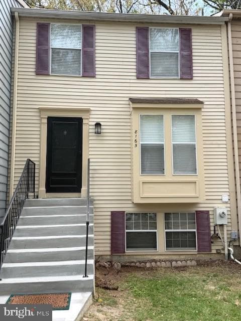 8165 Sheffield Court photo 1