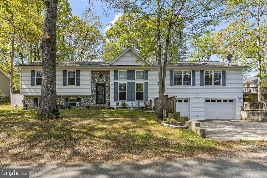 205 Pawnee Lane photo 1