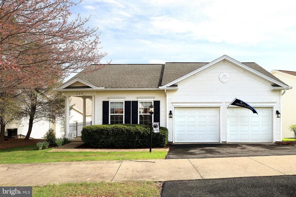 116 Honors Lane photo 1