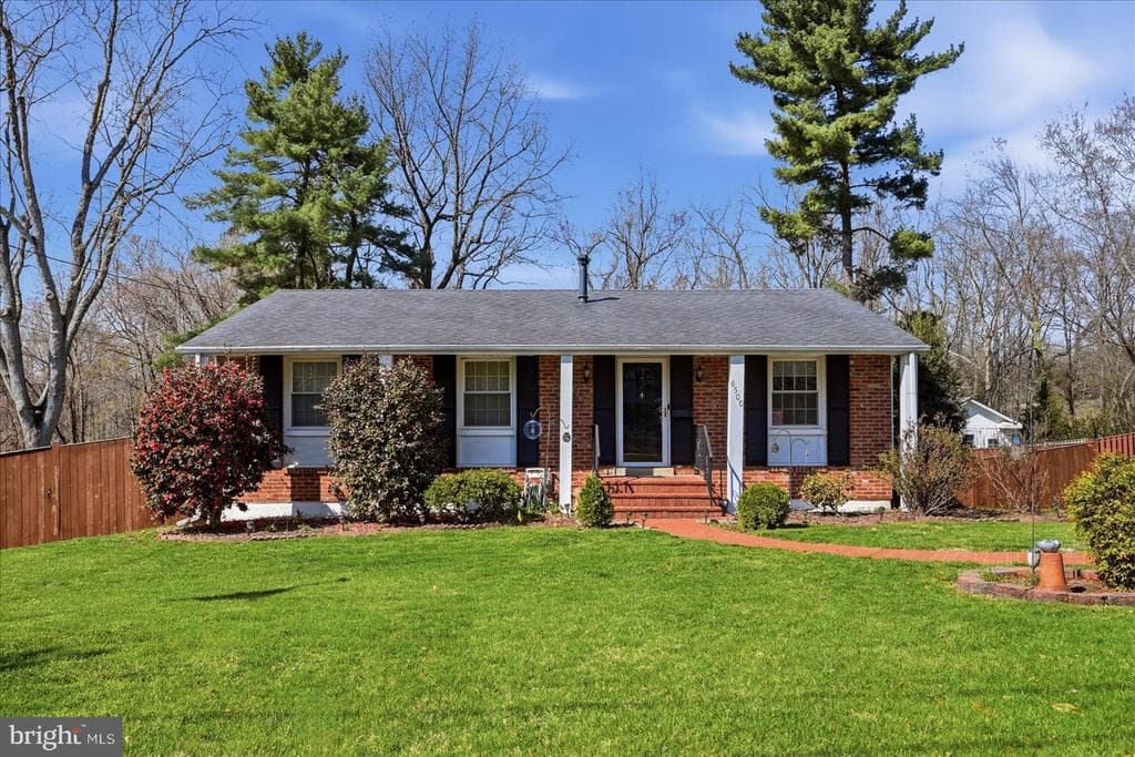 6500 Haystack Road photo 1