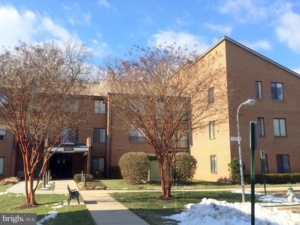 15310 Pine Orchard Drive #84-1e photo 1