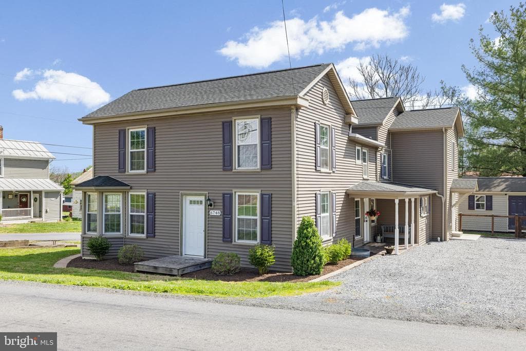 6748 Spring Creek Road photo 1
