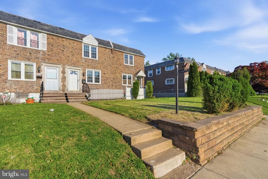 119 N Bishop Avenue photo 1