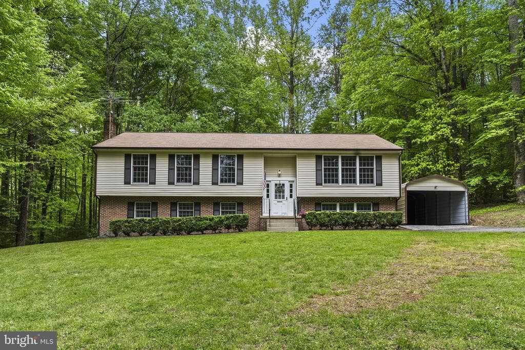 16055 Woodlark Drive photo 1
