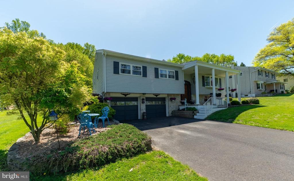 2616 Faust Road photo 1