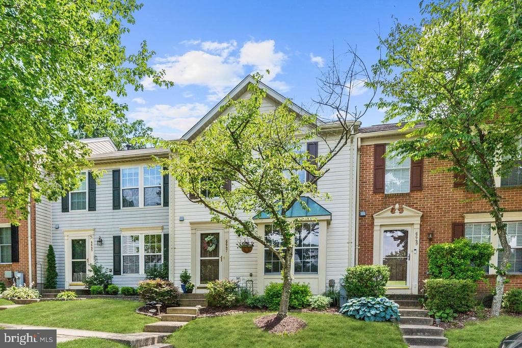 6647 Cambria photo 1