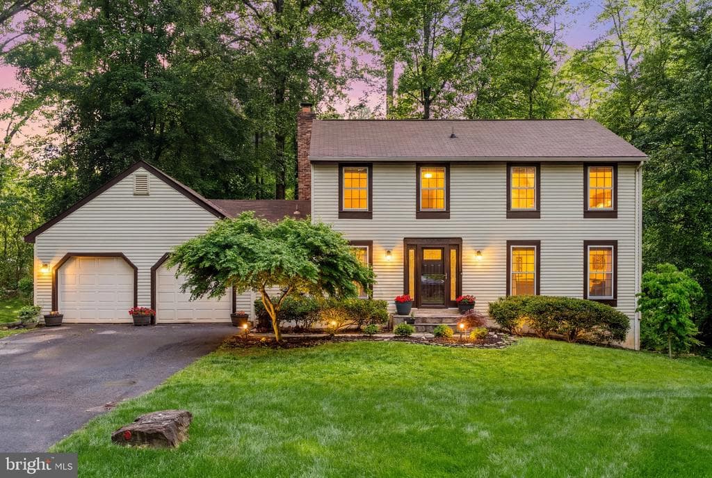 5839 New England Woods Drive photo 1