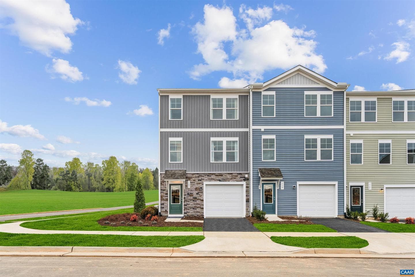 176 Horse Path Ln photo 1